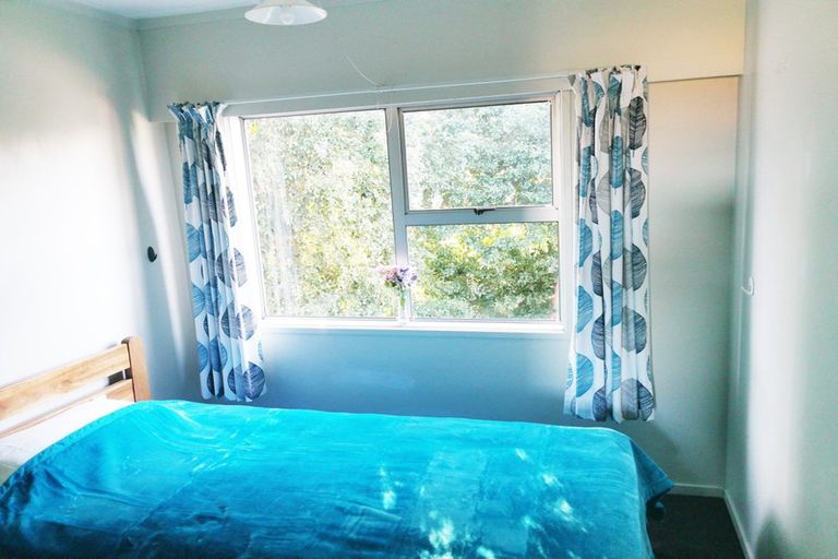 Photo of property in 39a Forrest Hill Road, Milford, Auckland, 0620