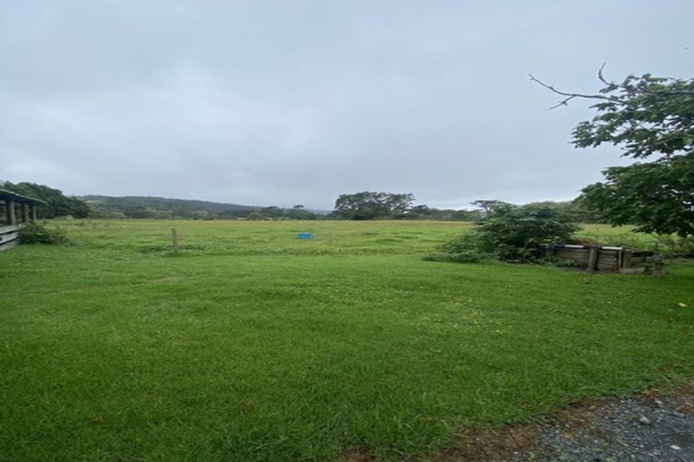 Photo of property in 281 Riverhead Road, Riverhead, 0892