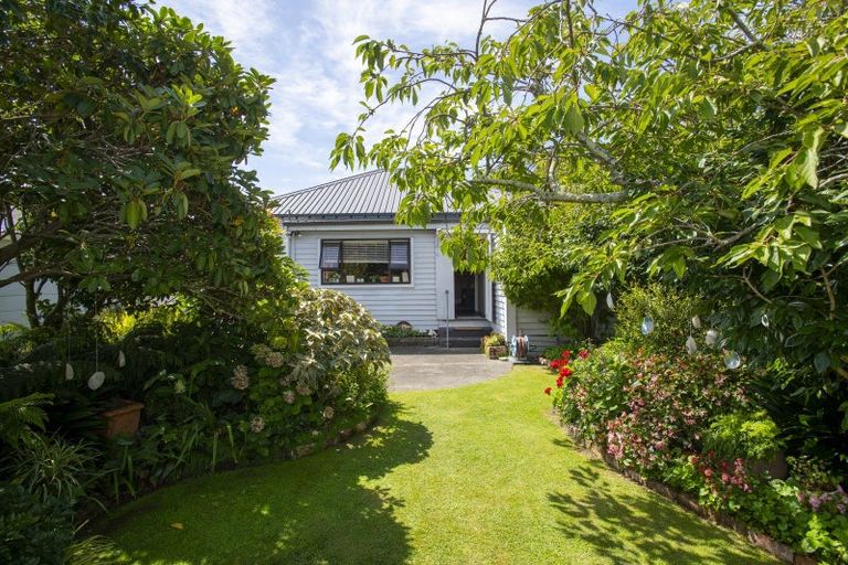 Photo of property in 10 Collins Street, Te Hapara, Gisborne, 4010