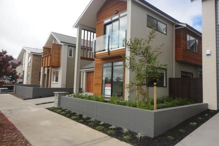Photo of property in 41 Station Street, Hobsonville, Auckland, 0616