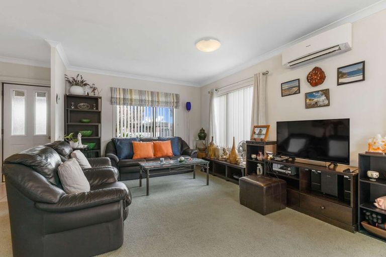 Photo of property in 20 Catalina Drive, Melville, Hamilton, 3206