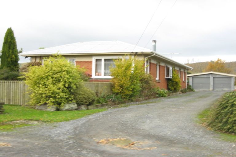 Photo of property in 3 Cargill Street, Milton, 9220