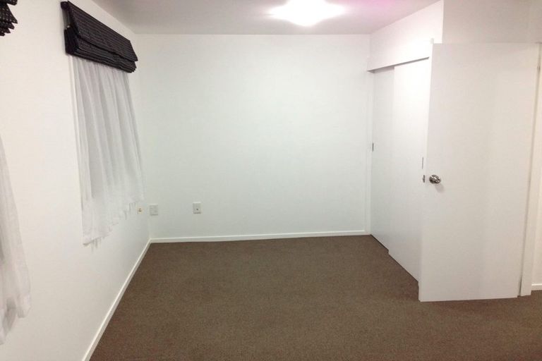 Photo of property in 1/15 Belle Vue Avenue, Northcote Point, Auckland, 0627