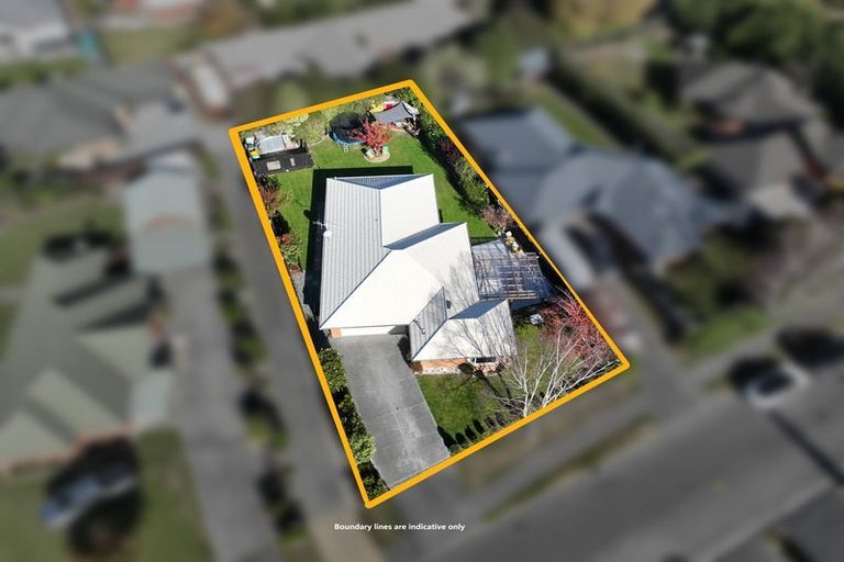 Photo of property in 35 Durrell Way, Rolleston, 7614
