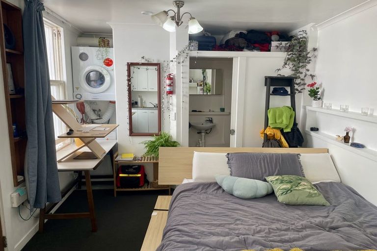 Photo of property in 47a Aro Street, Aro Valley, Wellington, 6021