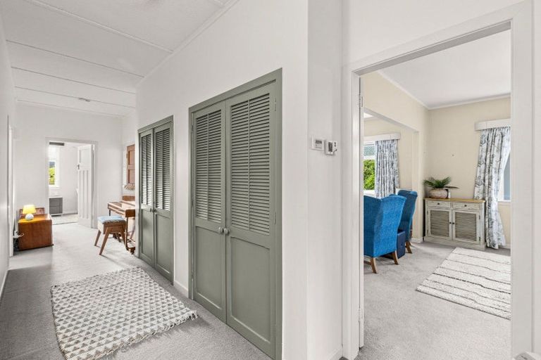 Photo of property in 26 Wanganui Road, Marton, 4710