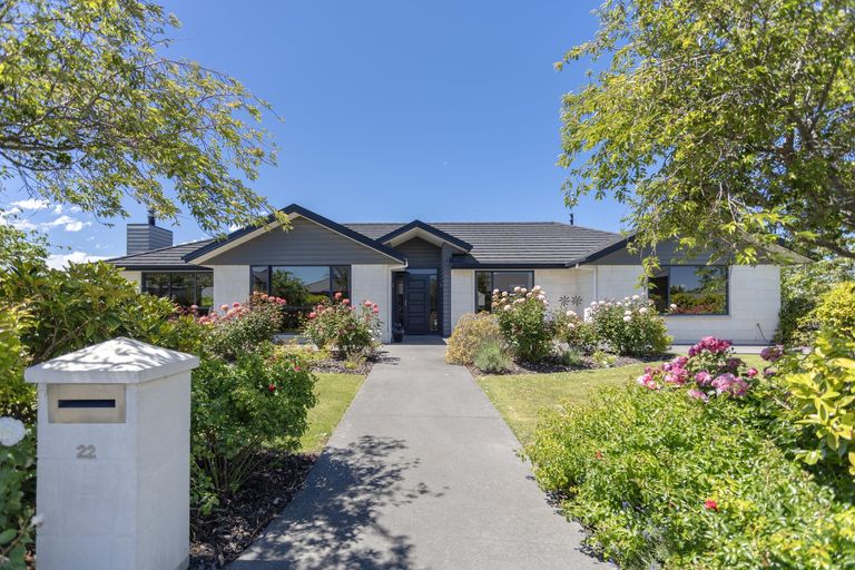 Photo of property in 22 North Ridge Drive, Oamaru North, Oamaru, 9400