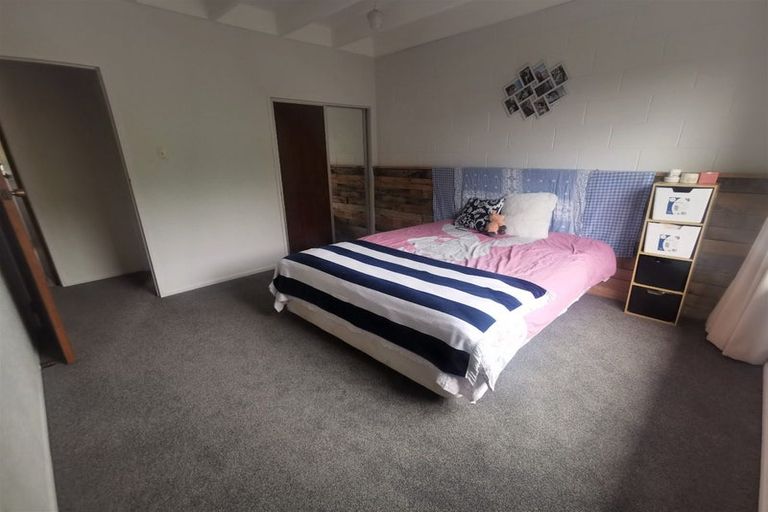 Photo of property in 52b Woodleigh Street, Frankleigh Park, New Plymouth, 4310