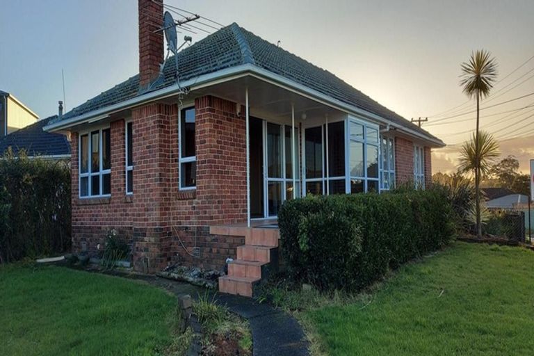 Photo of property in 1/434 Old Te Atatu Road, Te Atatu Peninsula, Auckland, 0610