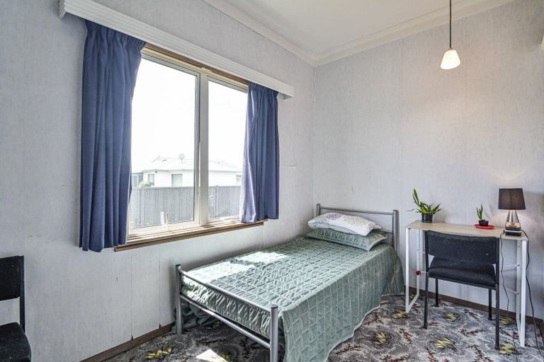 Photo of property in 216 Grove Road, Mayfair, Hastings, 4122