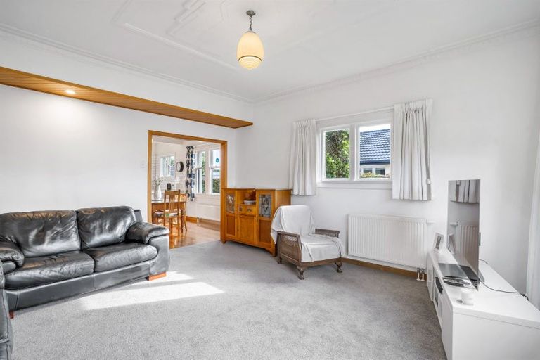 Photo of property in 15 Home Street, Winton, 9720