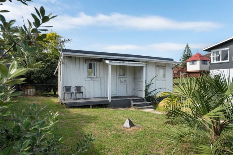 Photo of property in 490 Maunganui Road, Mount Maunganui, 3116