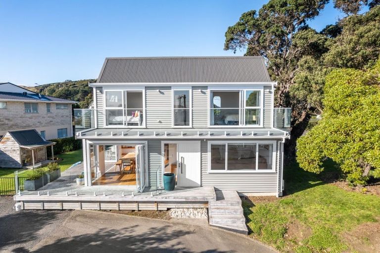 Photo of property in 65a Steyne Avenue, Plimmerton, Porirua, 5026