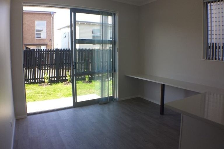 Photo of property in 13 Mollusc Road, Hobsonville, Auckland, 0616