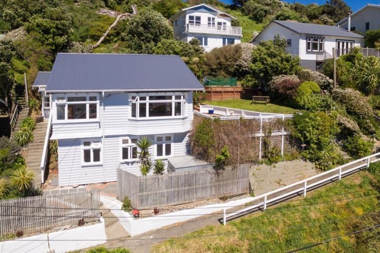 Photo of property in 57 Mantell Street, Seatoun, Wellington, 6022