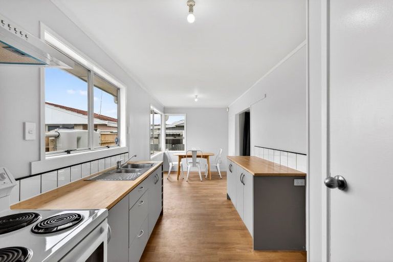 Photo of property in 406 Avenue Road West, Hastings, 4122