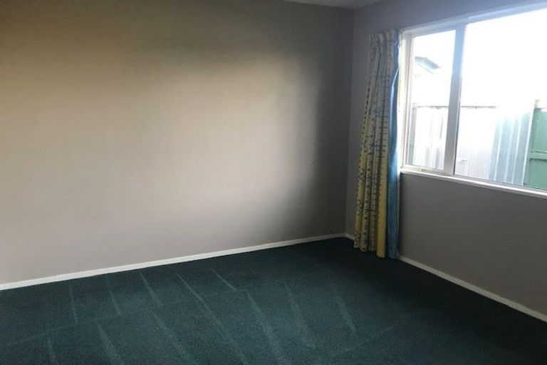 Photo of property in 169a Memorial Avenue, Burnside, Christchurch, 8053