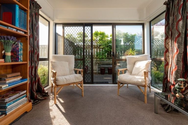 Photo of property in 117 Hillcrest Road, Raumati Beach, Paraparaumu, 5032