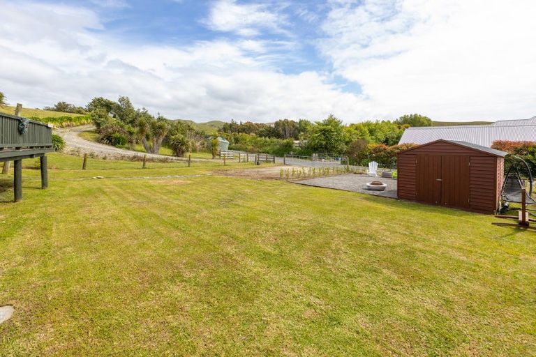Photo of property in 224 Riversdale Road, Riversdale Beach, Masterton, 5872