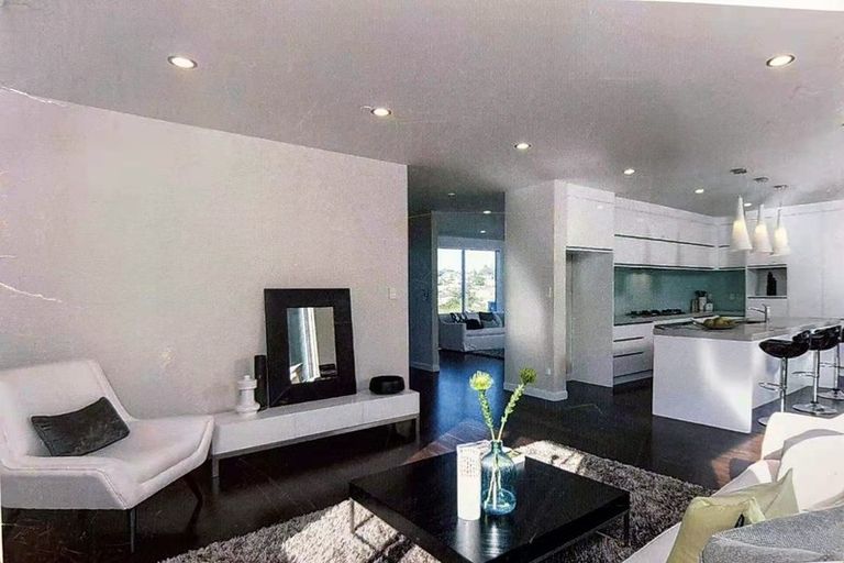 Photo of property in 23 Remuremu Street, Long Bay, Auckland, 0630