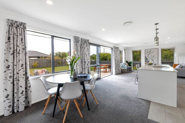 Photo of property in 3 Les Wakefield Road, Mapua, 7005