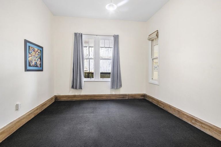 Photo of property in 74 Sar Street, Wadestown, Wellington, 6012