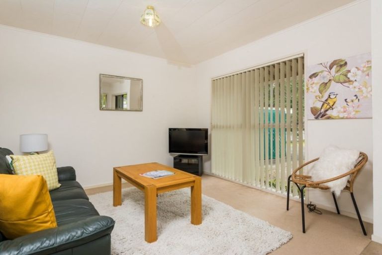 Photo of property in 1/59 Stredwick Drive, Torbay, Auckland, 0630