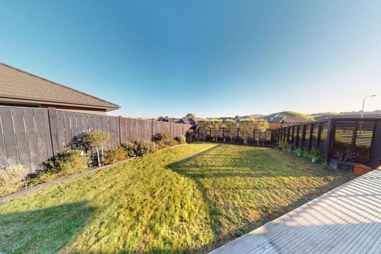 Photo of property in 24 Macdonald Heights, Feilding, 4702