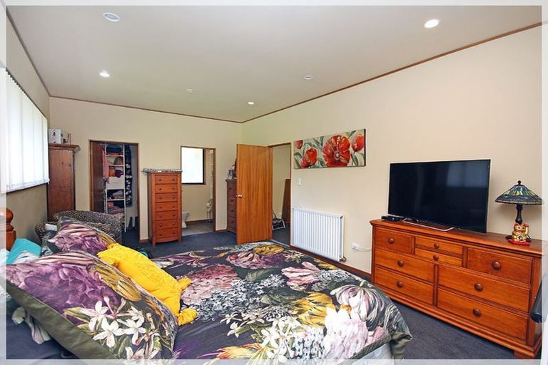 Photo of property in 1205 State Highway 57, Shannon, Palmerston North, 4474