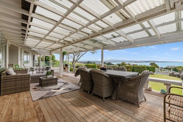 Photo of property in 45 Town Point Road, Maketu, Te Puke, 3189