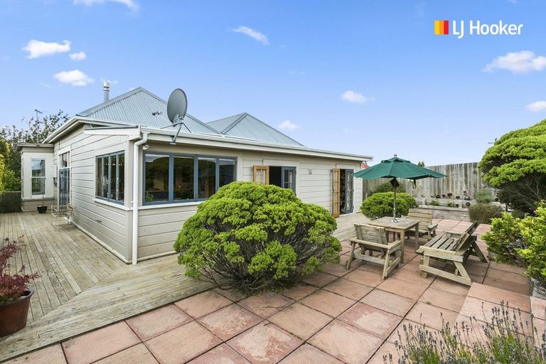 Photo of property in 43 Mornington Road, Balaclava, Dunedin, 9011