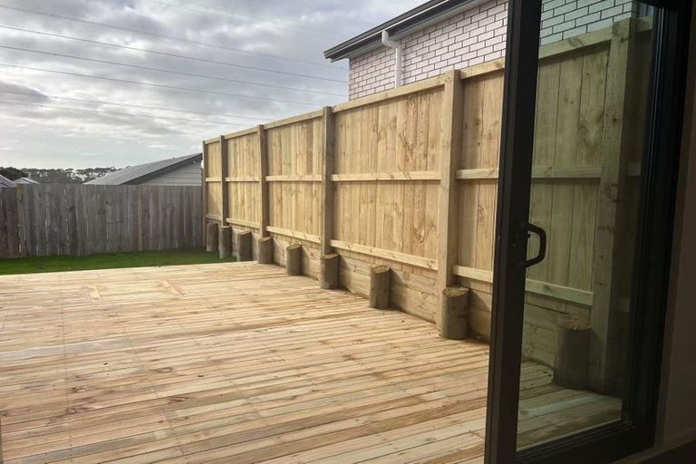 Photo of property in 44 Horokaka Street, Massey, Auckland, 0614