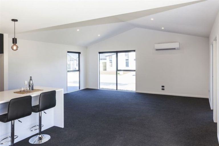 Photo of property in 5 Ciaran Close, Broomfield, Christchurch, 8042