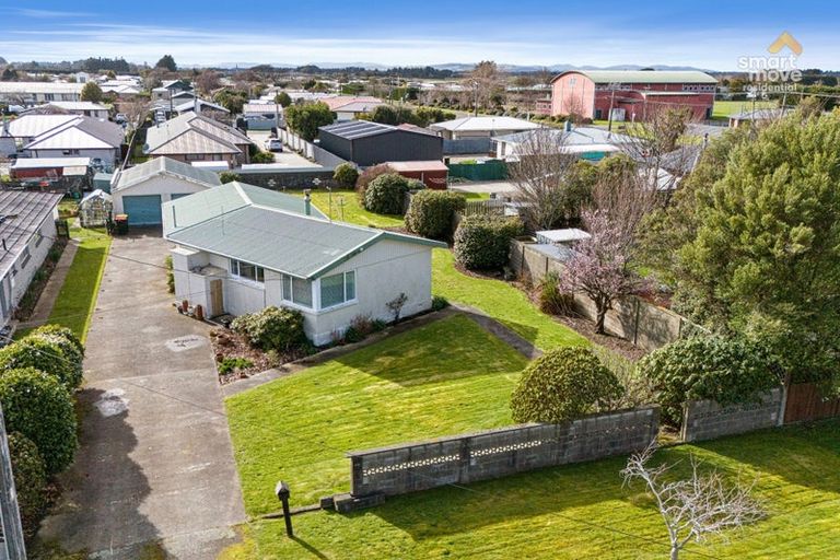 Photo of property in 13 Kirkoswald Street, Wallacetown, 9816
