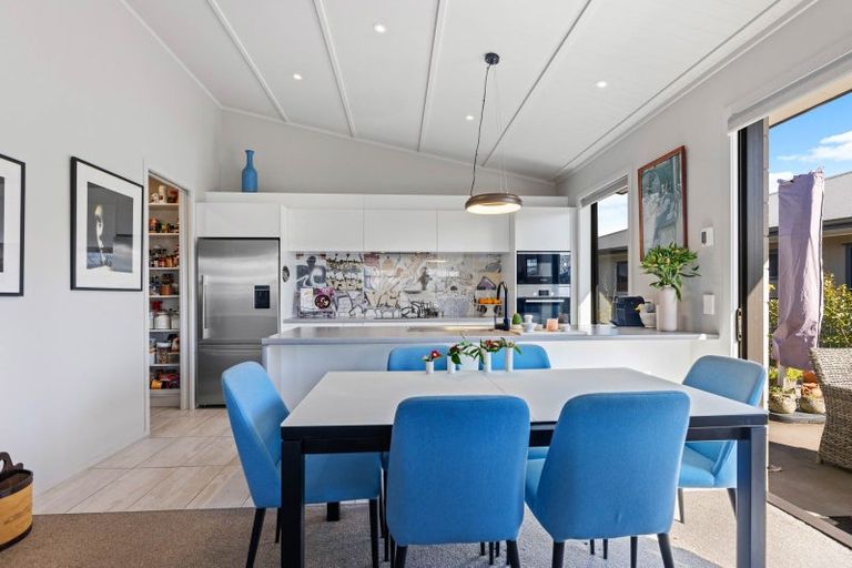 Photo of property in 15 Noumea Drive, Rangatira Park, Taupo, 3330