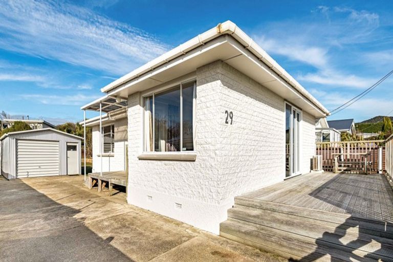 Photo of property in 29 Verdun Street, Riverton/aparima, Riverton, 9822