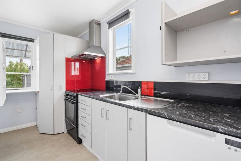 Photo of property in 12 Churchill Street, Kensington, Whangarei, 0112