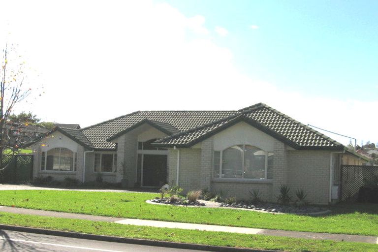 Photo of property in 46 Nicholas Road, Somerville, Auckland, 2014