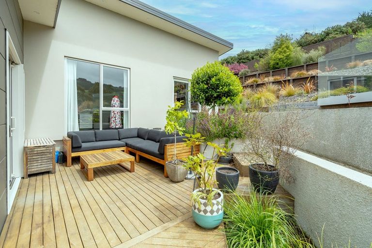 Photo of property in 19 Glendermid Close, Sawyers Bay, Port Chalmers, 9023