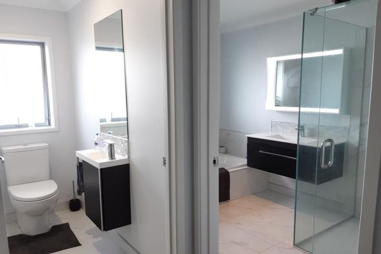 Photo of property in 24 Hitchen Road, Pokeno, 2402