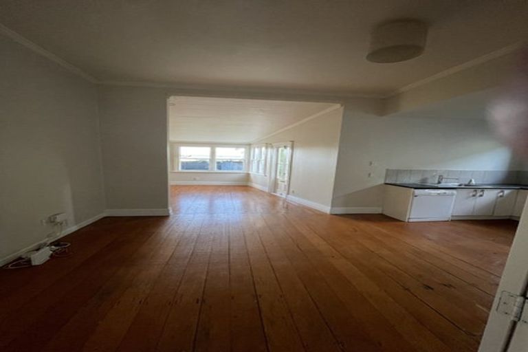 Photo of property in 26 Brixton Road, Mount Eden, Auckland, 1024