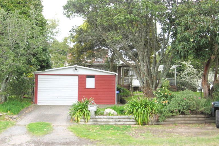 Photo of property in 113 Bellona Road, Whangamata, 3620