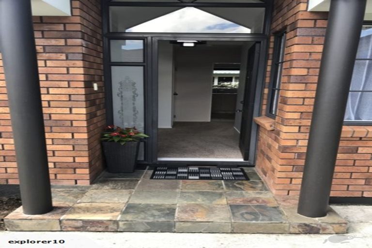 Photo of property in 12 Scandia Court, Hokowhitu, Palmerston North, 4410