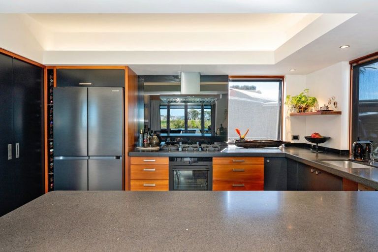 Photo of property in 46-48 Kuku Street, Te Awanga, 4102