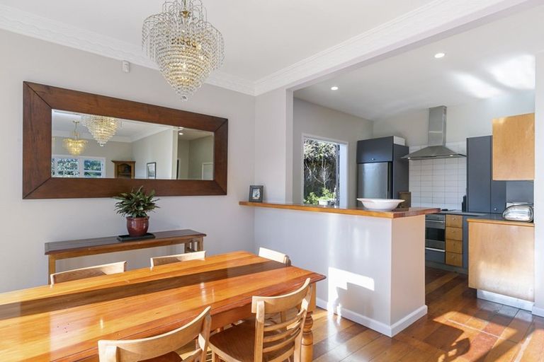 Photo of property in 10a Highland Crescent, Wadestown, Wellington, 6012