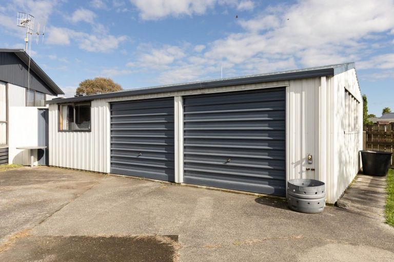 Photo of property in 11a Longstead Avenue, Papamoa Beach, Papamoa, 3118