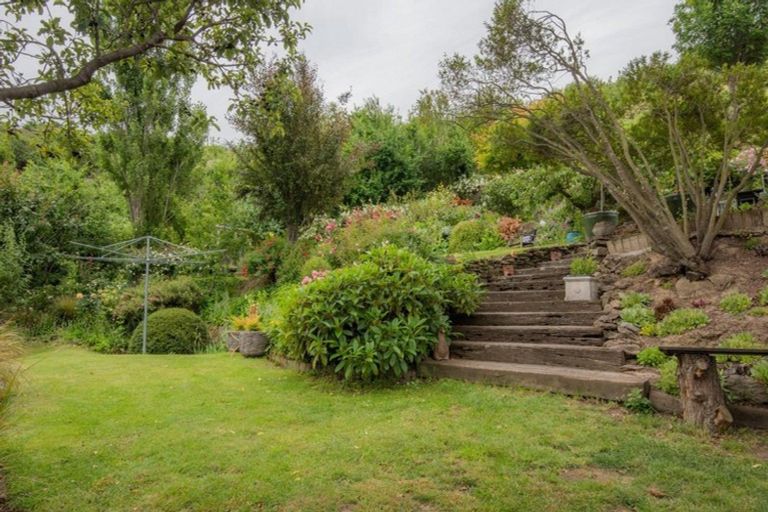 Photo of property in 2 Hazlett Street, Clyde, 9330