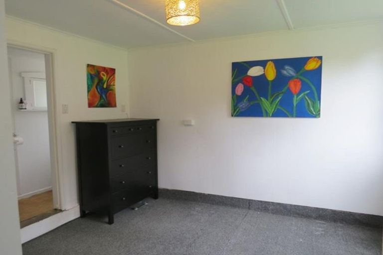 Photo of property in 84 Carrington Street, Lower Vogeltown, New Plymouth, 4310