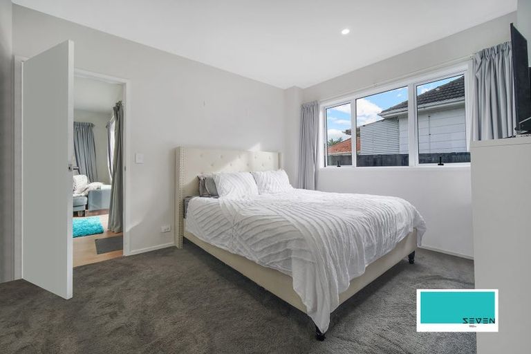 Photo of property in 147b Astley Avenue, New Lynn, Auckland, 0600