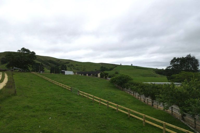 Photo of property in 196 Happy Valley Road, Owhiro Bay, Wellington, 6023